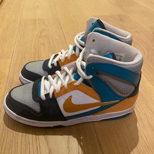 Nike Air Zoom Oncore High 6.0 Orange Blue White Grey